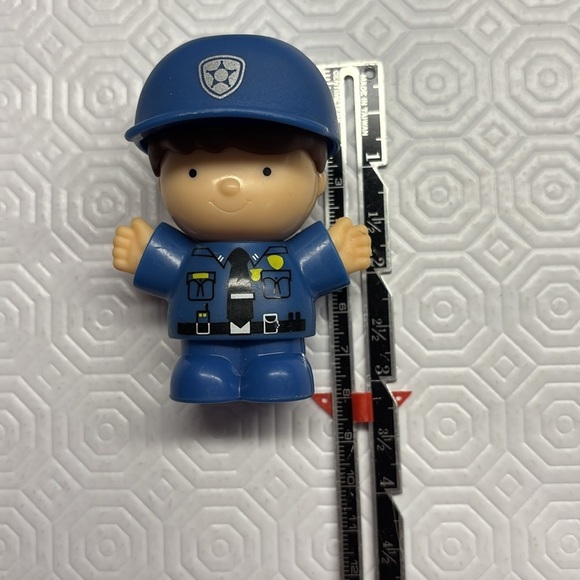 Play Go Worker Figures Lot of 6 - Picture 9 of 9